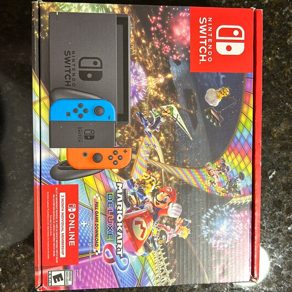 BNIB Nintendo Switch Mario Kart 8 Deluxe Bundle